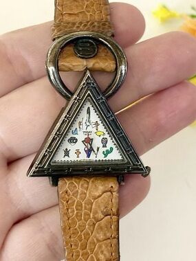 Today Timewear Masonic Southwest Triangular Tribal Watch WORKS! Vintage & Unique
